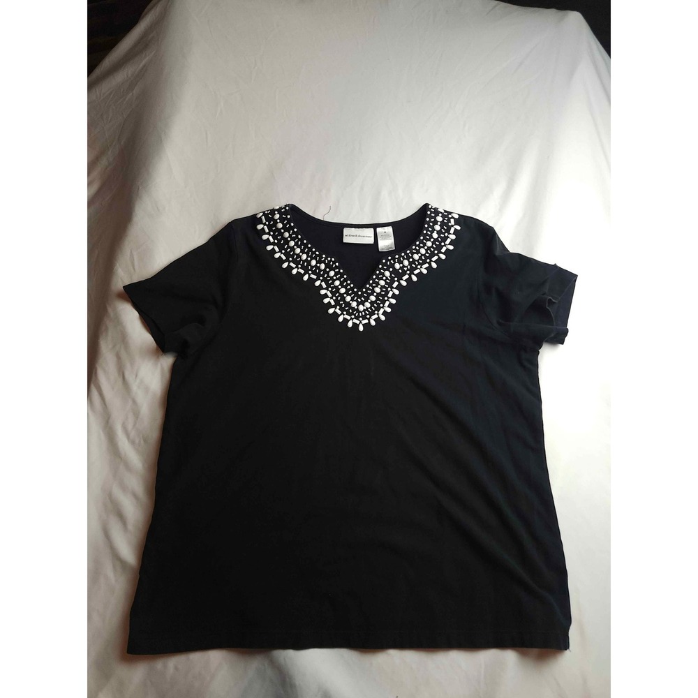 Alfred Dunner Black V-Neck Short Sleeve Beaded Top Size M Cotton Blend